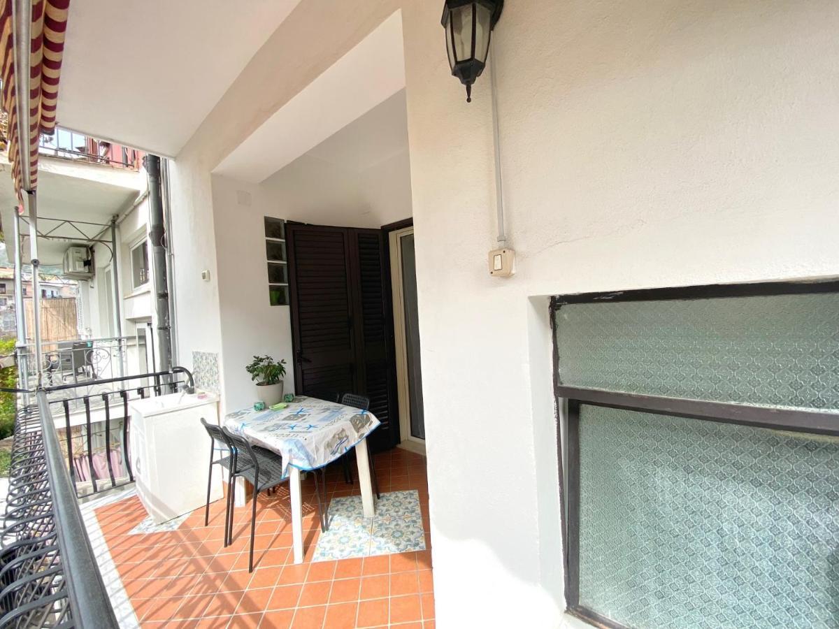 Casa Vacanze Rosy Giardini Naxos Luaran gambar